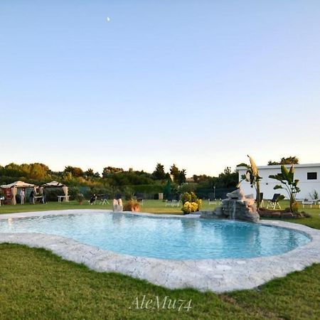 Agriturismo Santa Lucia Tratalias Esterno foto